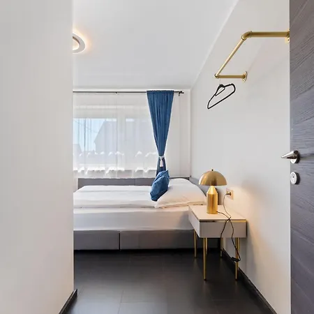Air Guest house 3*